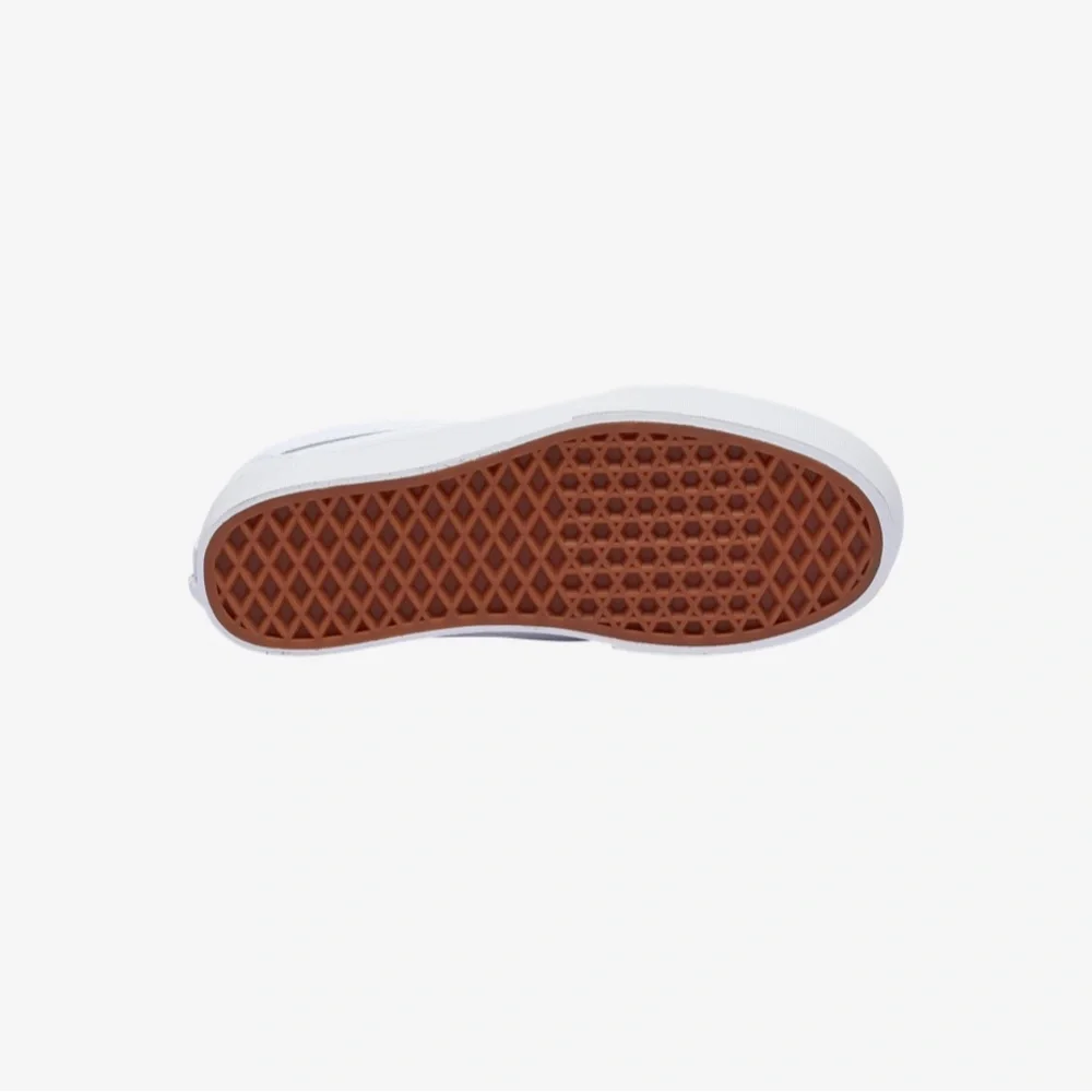 Vans Old Skool Platform
Women's sz.（New With Box） - Picture 8 of 11